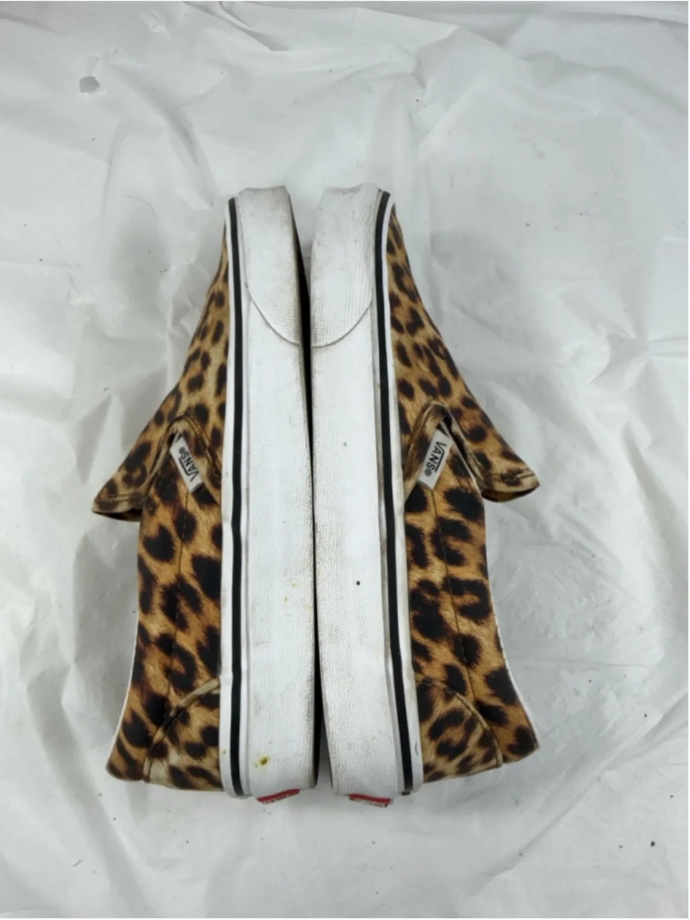 Vans Slip On Leopard Womens Size 7 Animal Print Shoes Skateboarding Casual